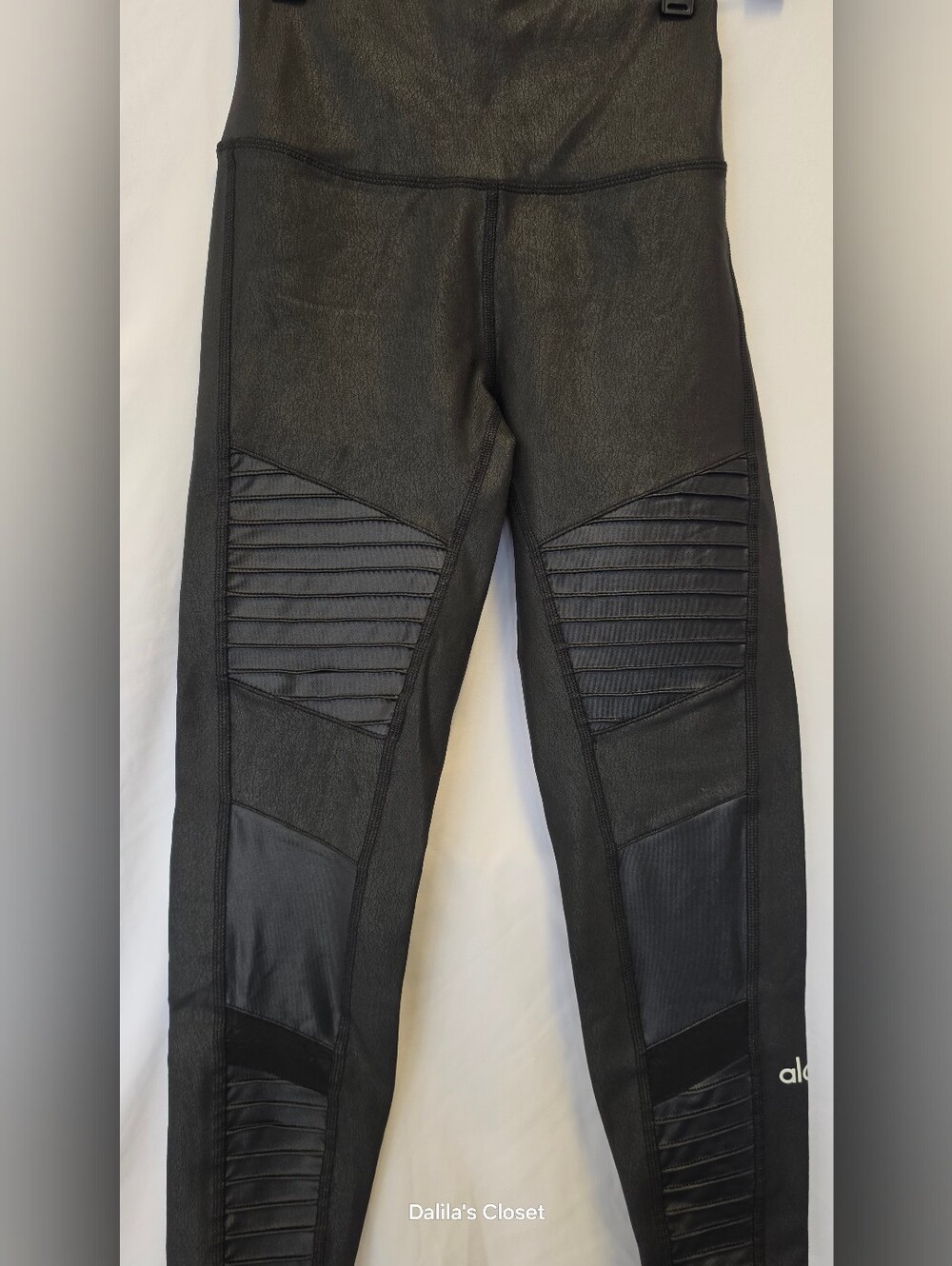 ALO Women’s Black Moto-Style Jeans